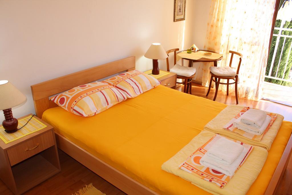 Guest House Tomanovic Herceg Novi Ruang foto
