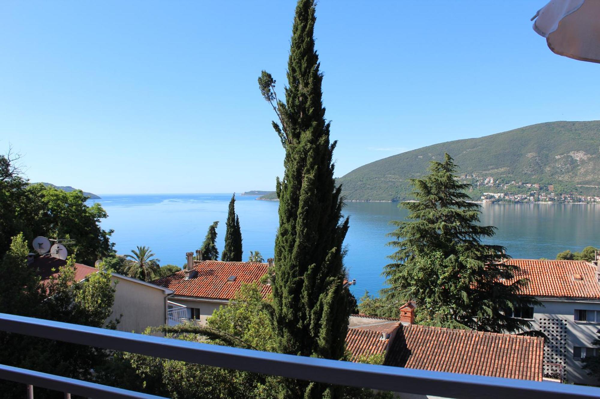 Guest House Tomanovic Herceg Novi Ruang foto