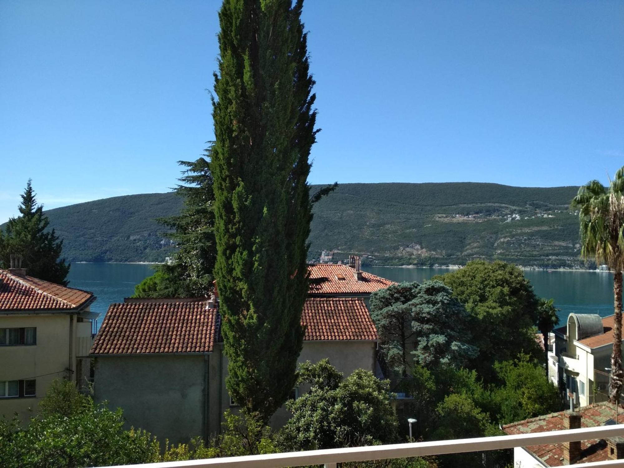 Guest House Tomanovic Herceg Novi Ruang foto