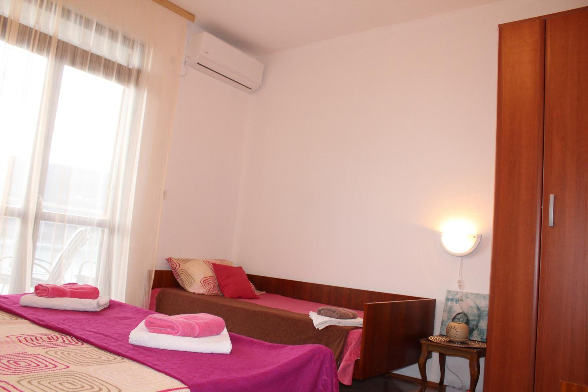 Guest House Tomanovic Herceg Novi Ruang foto