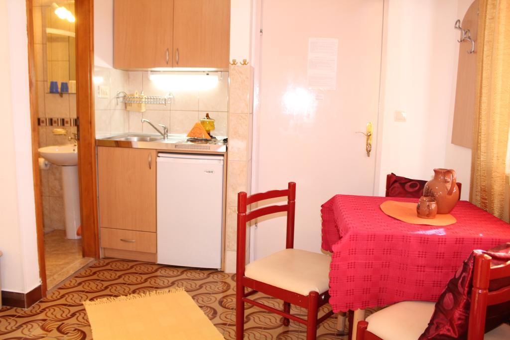 Guest House Tomanovic Herceg Novi Bagian luar foto