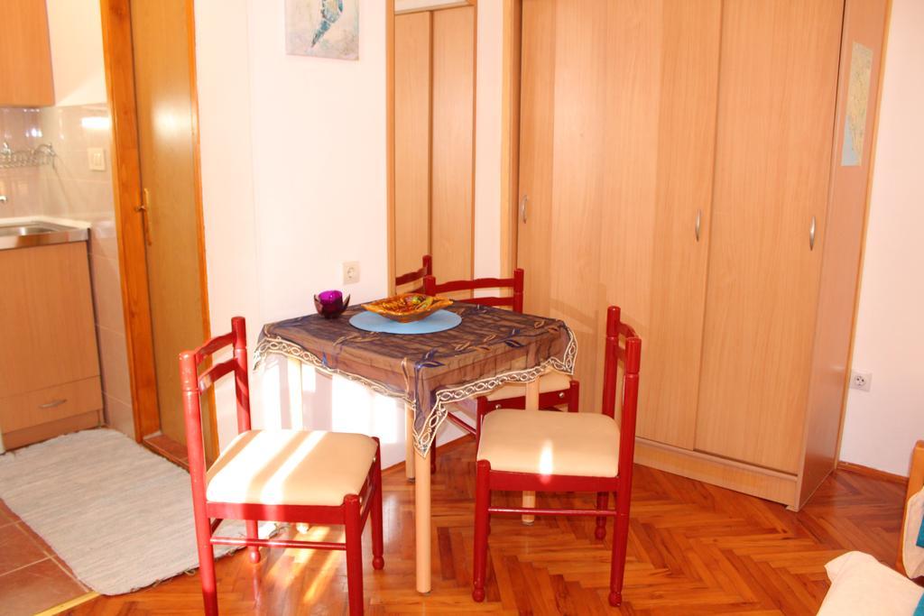 Guest House Tomanovic Herceg Novi Bagian luar foto