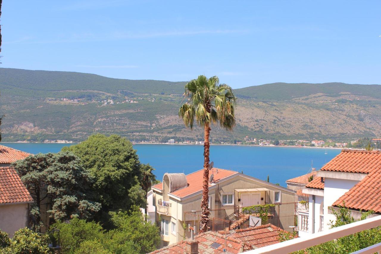 Guest House Tomanovic Herceg Novi Bagian luar foto